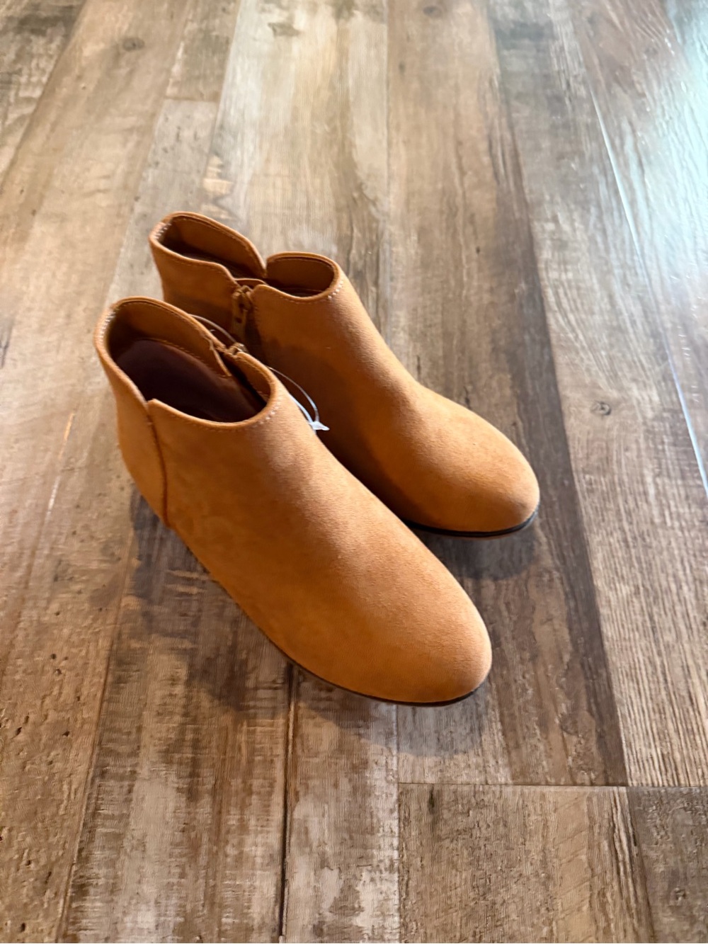 Cat & Jack Cognac Suede Ankle Booties sz 1